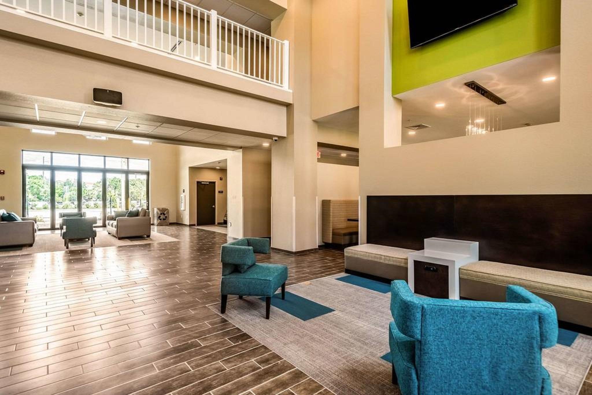 Magnolia Pointe; BW Signature Collection Fruitville Exterior photo